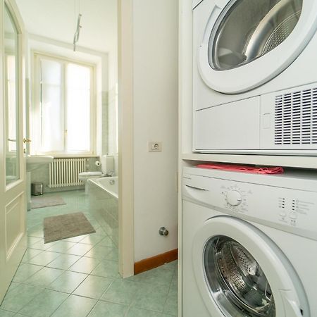 Appartamento Esclusivo Fronte Lago, In Centro A Como Con Garage Εξωτερικό φωτογραφία