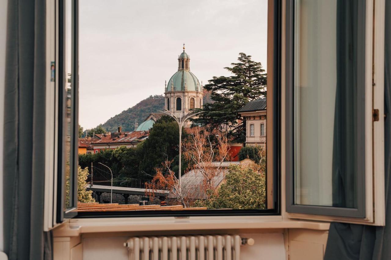 Appartamento Esclusivo Fronte Lago, In Centro A Como Con Garage Εξωτερικό φωτογραφία